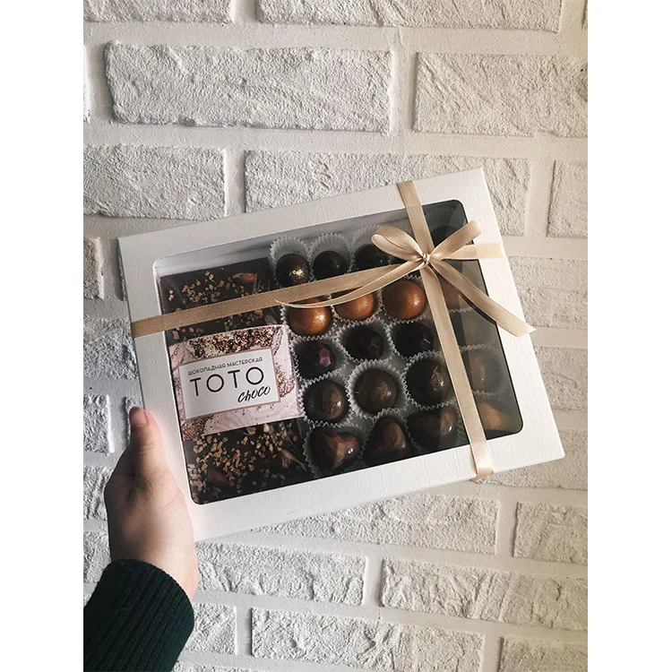 Luxury Clear Window Bonbons Truffle Bar Sweet Candy Dessert Paper Packaging Carton Custom Premium Chocolate Strawberry Box