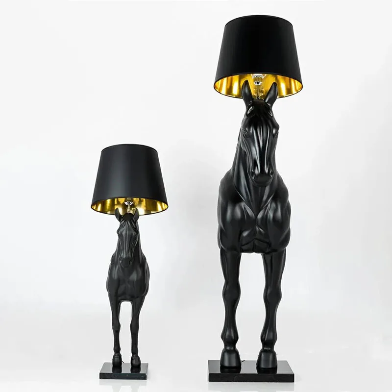 Nordic Denmark Retro Puppy Floor Lamp Decoration Resin Horse Post Lantern Lobby Loft Horse Standing Lights