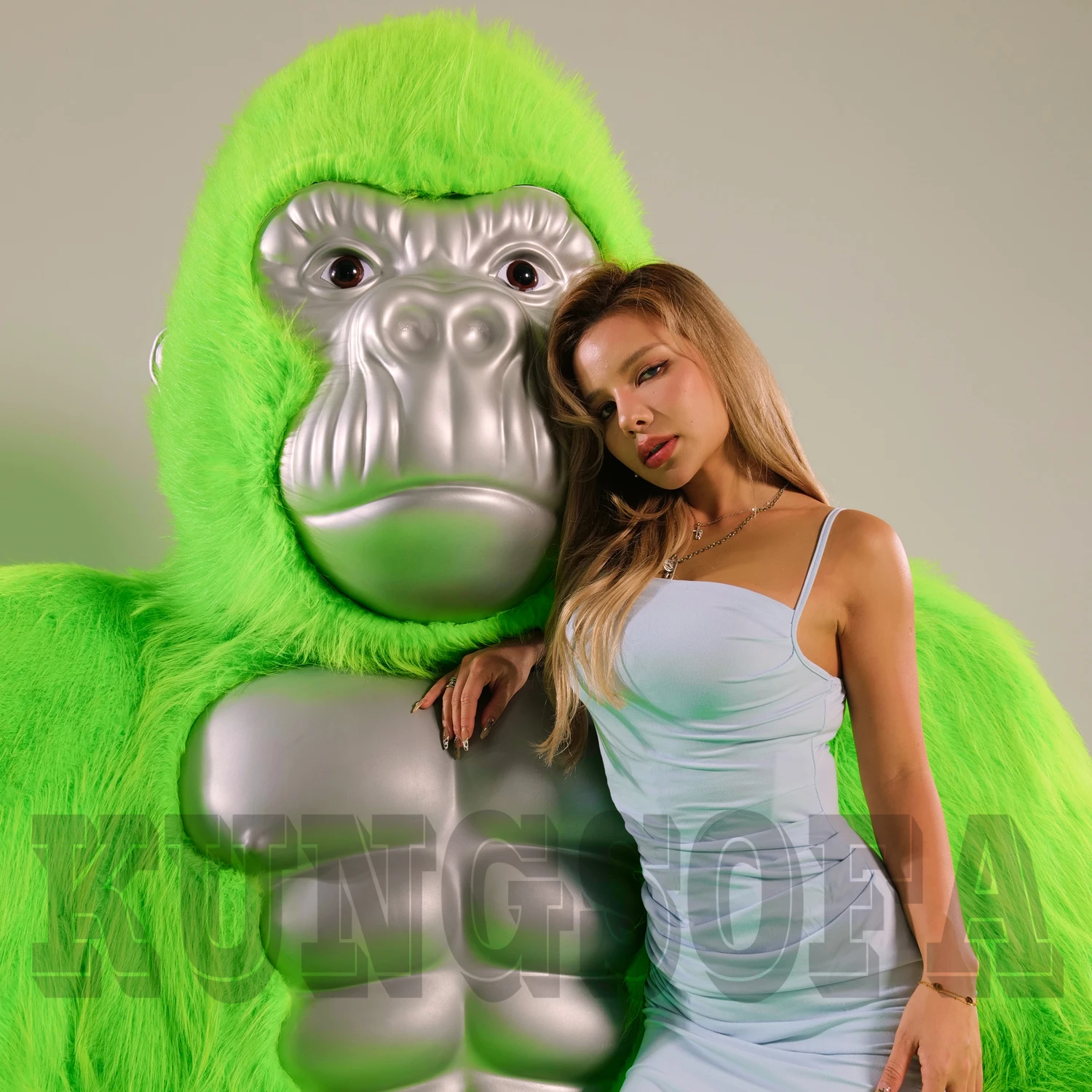 Inflatable Gorilla shape sofa Internet celebrity High Quality King Kong Couch for Living Room Large Creative toy Plush Sofa