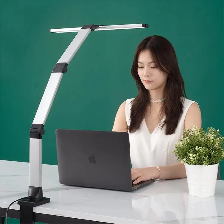 Adjustable Desktop Lamps with 5 Color Modes and 7 Brightness Levels Rechargeable Desk Eye Protection Clip Adjustable Lamp Table