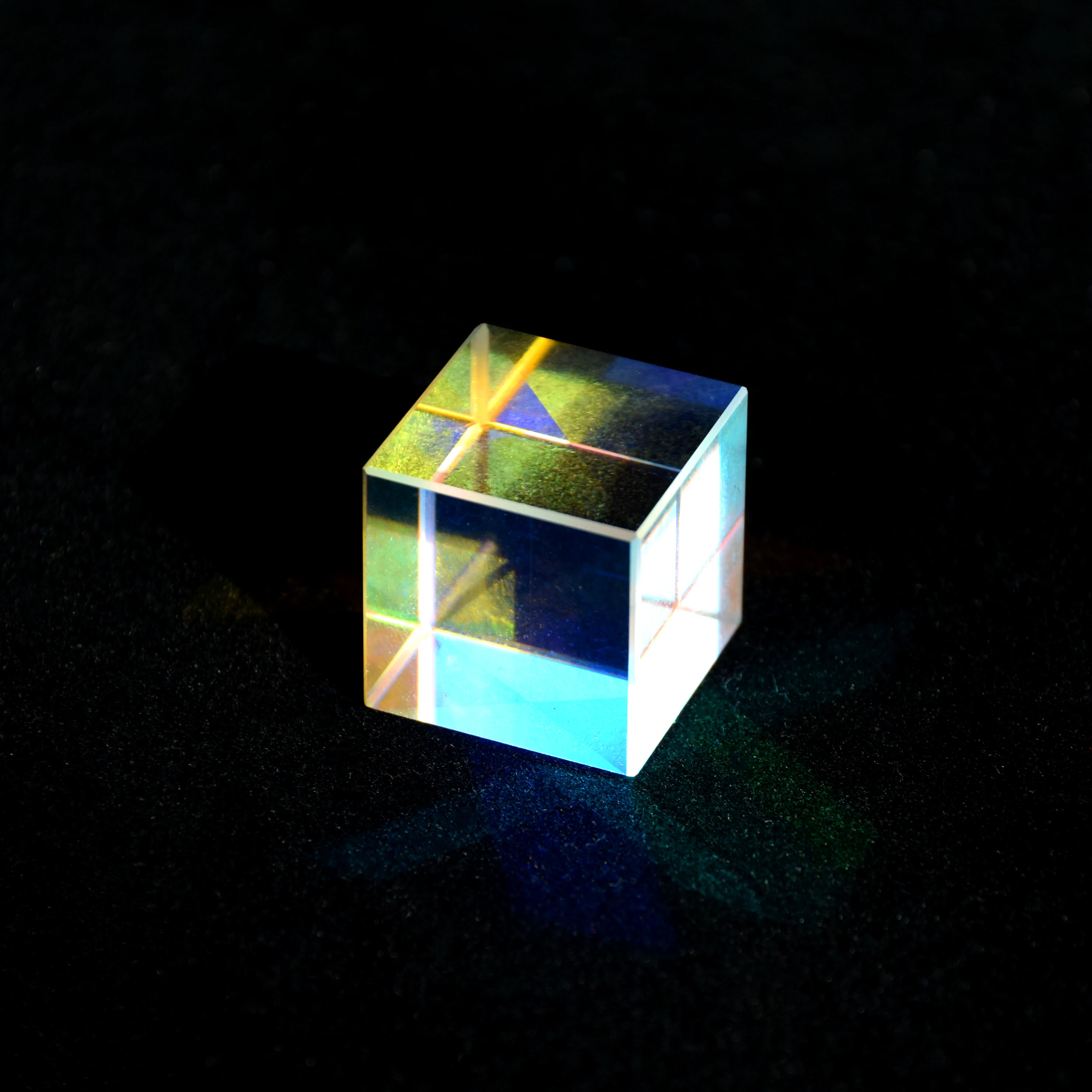 Crystal Optical Glass Triangular Prism for Light Spectrum Physics and Photo Photography Prism