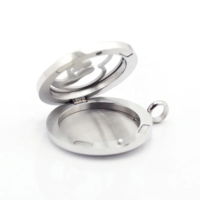 Dr. Jewelry 316L Stainless Steel Medallion Open Dog Paw Perfume Locket Essential Oils Diffuser Necklace For Pet Jewelry