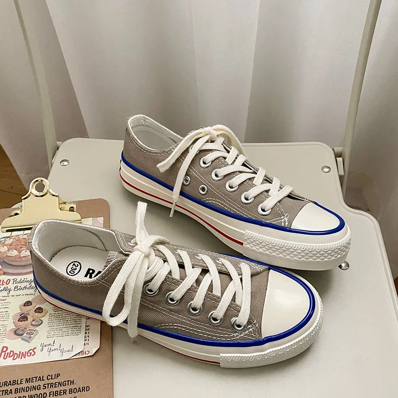 2022 Ins Classic Style Couples shoes series Slip On Unisex Canvas Shoes with White Navy many Color