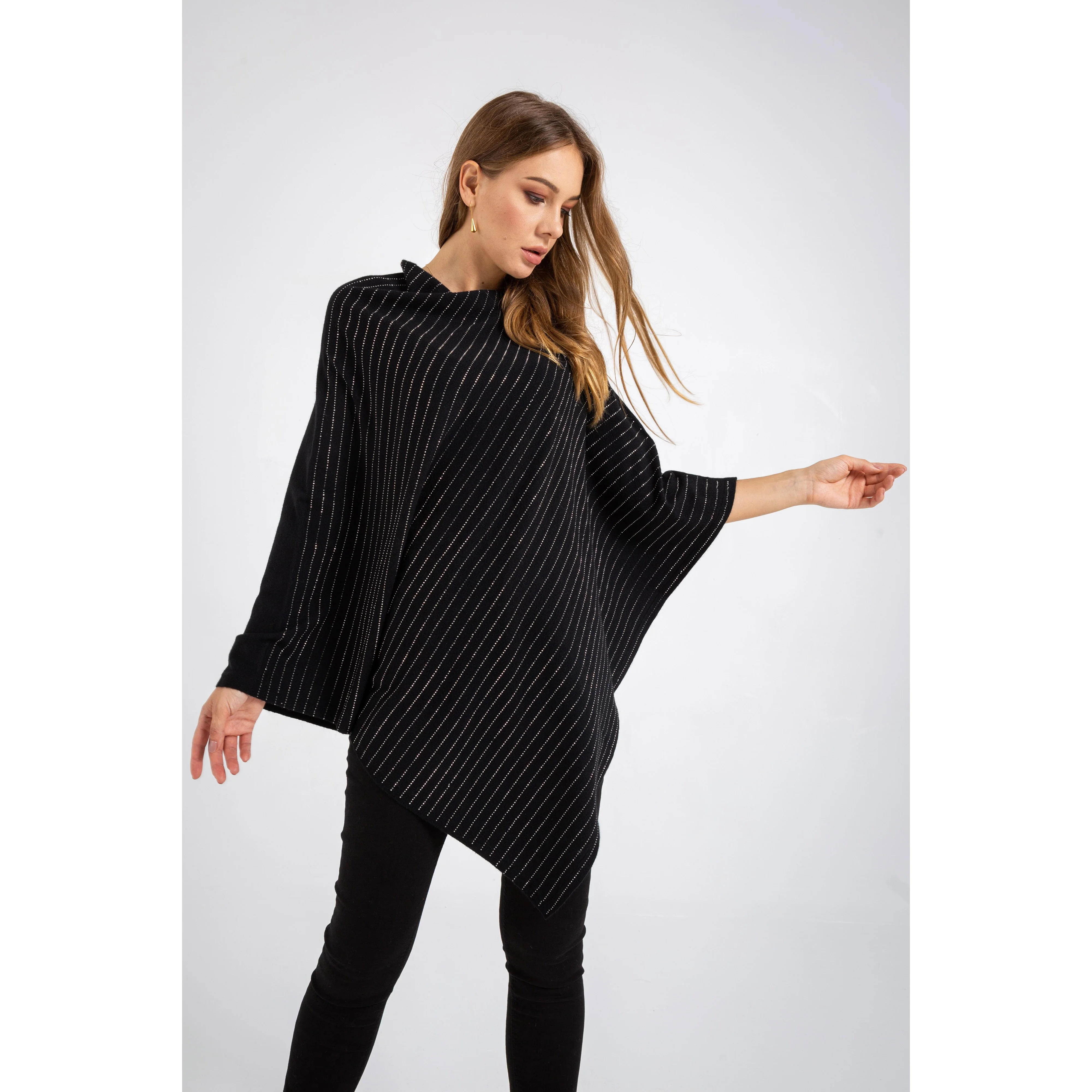
Autumn Women Poncho Knit Cloak Sweaters Cardigan Sweater Polyester Women Oversize Sweaters Cape Knit Tops 