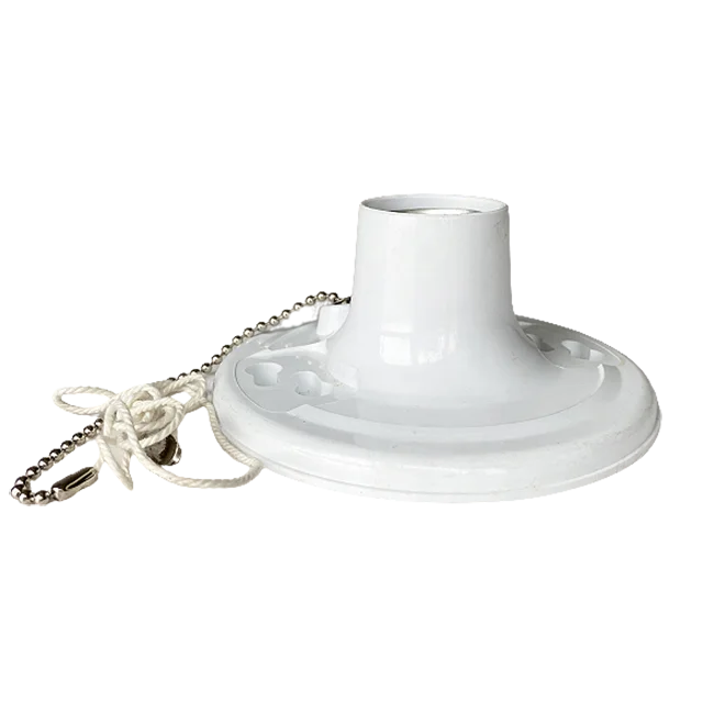 Factory Price high temperature resistance 4.5 inch E26 e27 Plastic socket lampholder