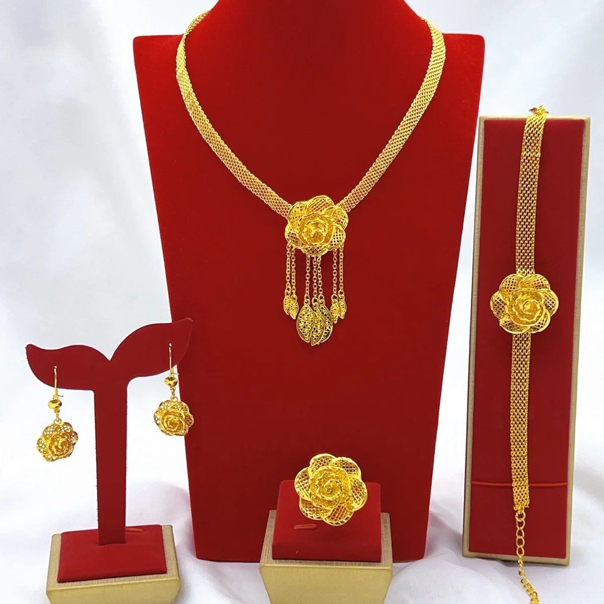 Indian Luxury Necklace Jewelry Sets For Women Dubai Gold Color African Arabic Wedding Bridal Collection Sets Earring Jewellery