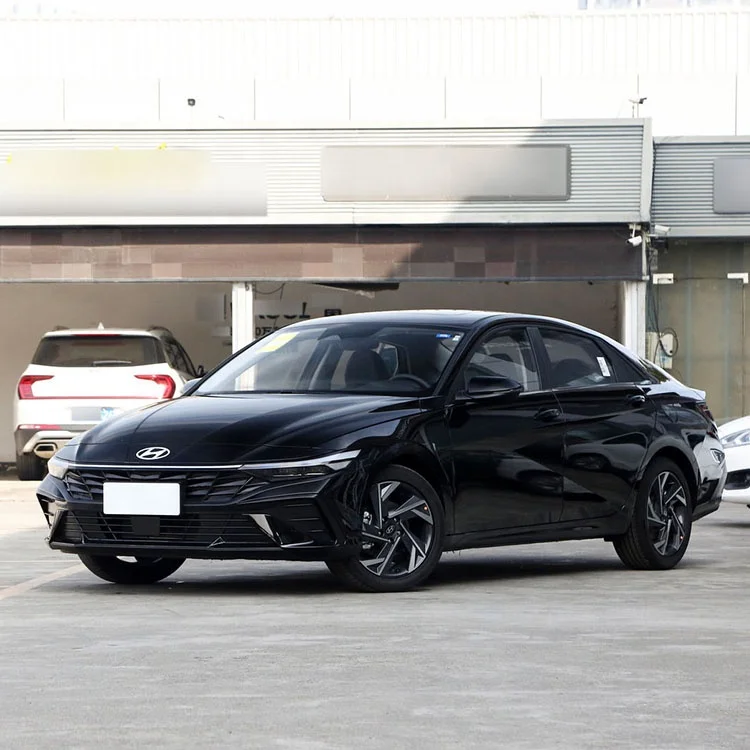 New Compact Fwd Hyundai Elantra Gasoline Sedan Car