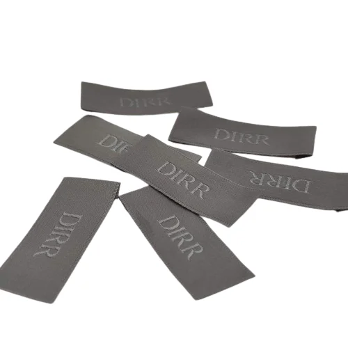 Machine woven clothing labels Fashion woven clothing satin labels Fabric logo can be used as a clothing tag