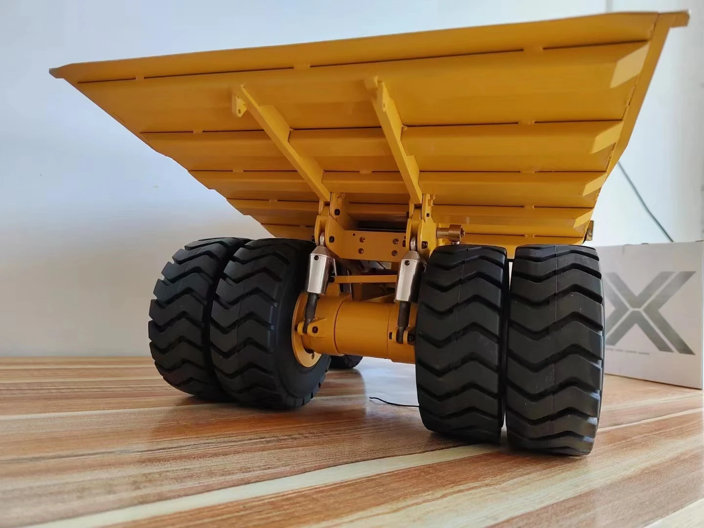 Все металлические гидравлические модели Cat 793D rc горного грузовика