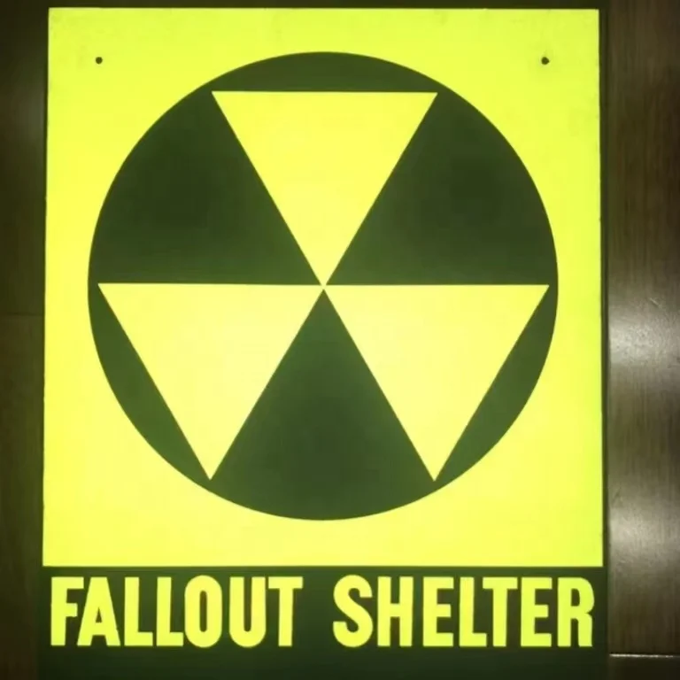 Securun Government Issued Fallout Shelter Sign NOS Home Decoration Plate Aluminum Customized Painted Black Aluminum Cards 100pcs