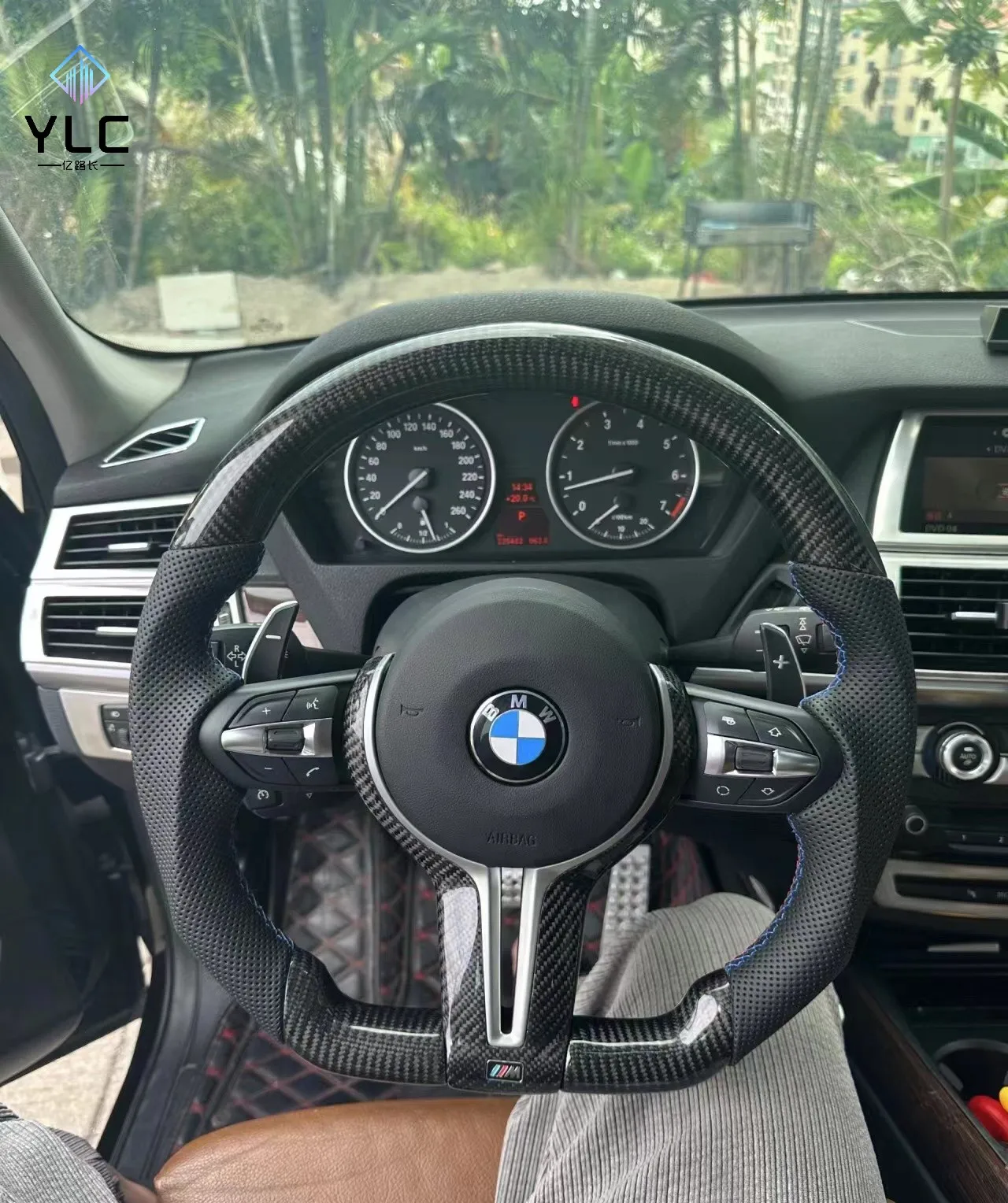 Рулевое колесо для BMW F01 F10 F11 F20 F22 F30 F32 F80 F82 F90 E92 E60 E88