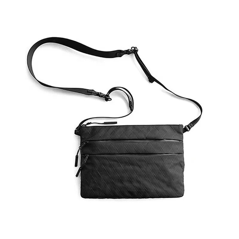 Custom business leisure small shoulder 100% ripstop nylon fabric messages bag