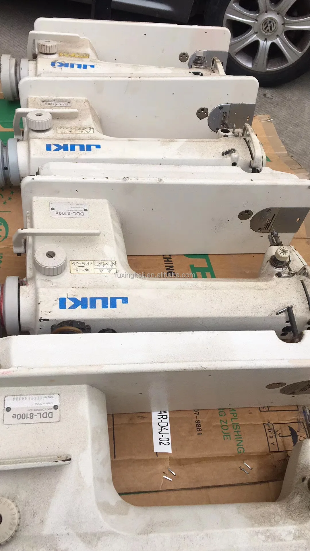 Used JUKIs DDL-8100E Single Needle Lockstitch Sewing Machine With Table straight stitch universal clothing manufacture machine