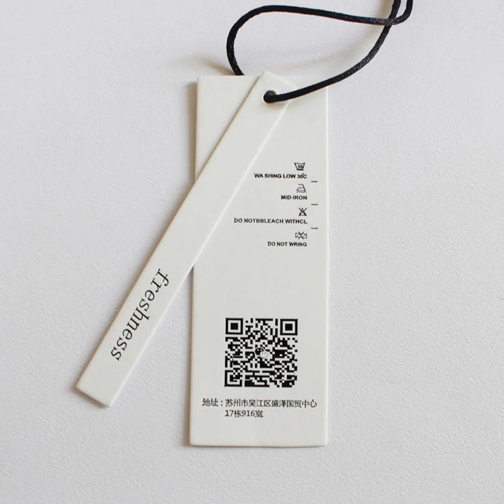 China wholesale custom clothing hang tag with strings