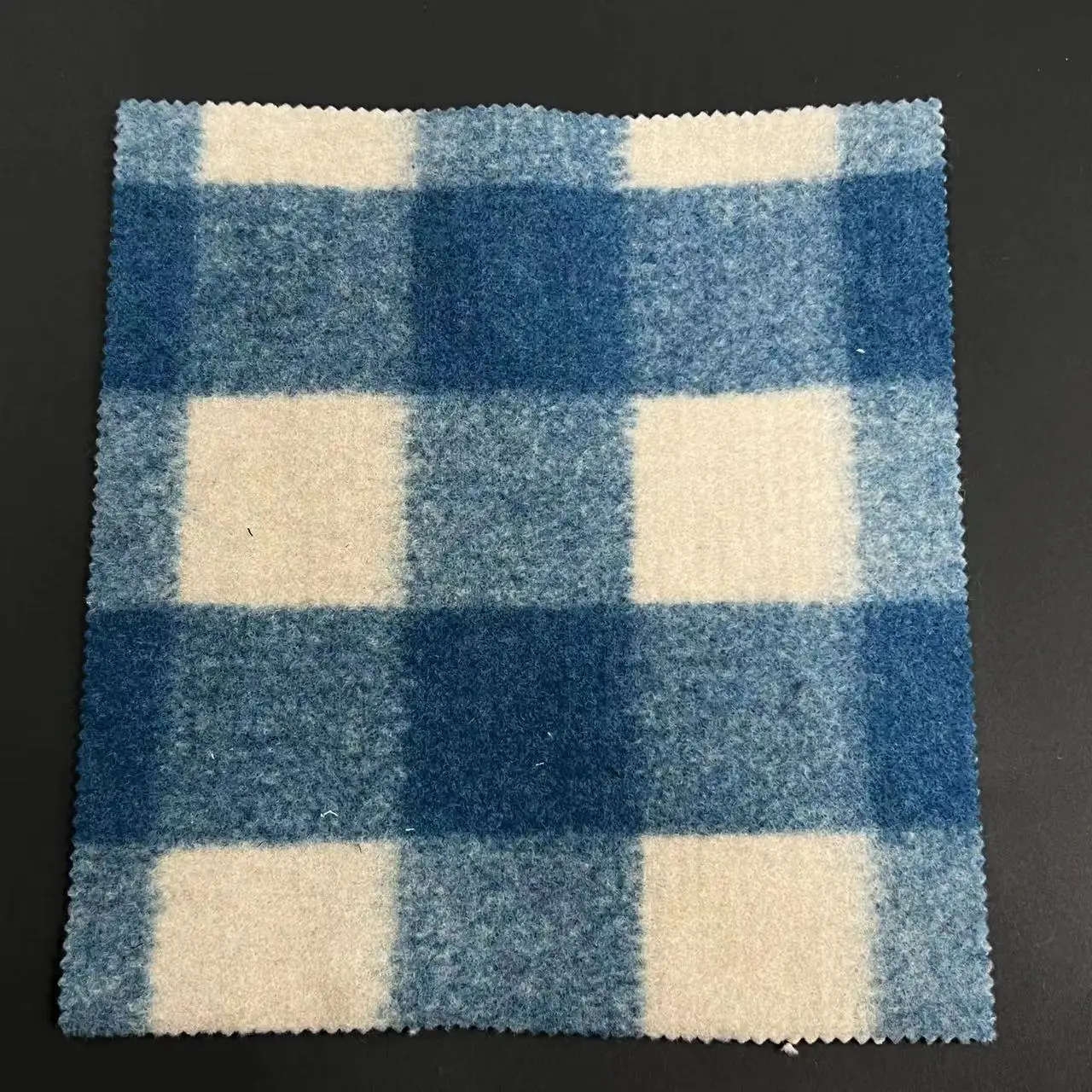 Customized WOOL BLENDS 550G/M KNITTING MELTON