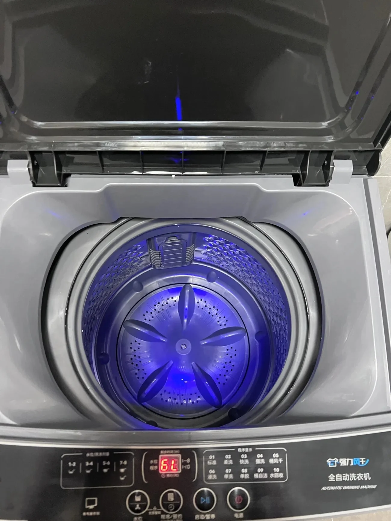 16KG automatic mini washer-dryer intelligent pulley dormitory hotel rental new, English, German operation of stainless steel