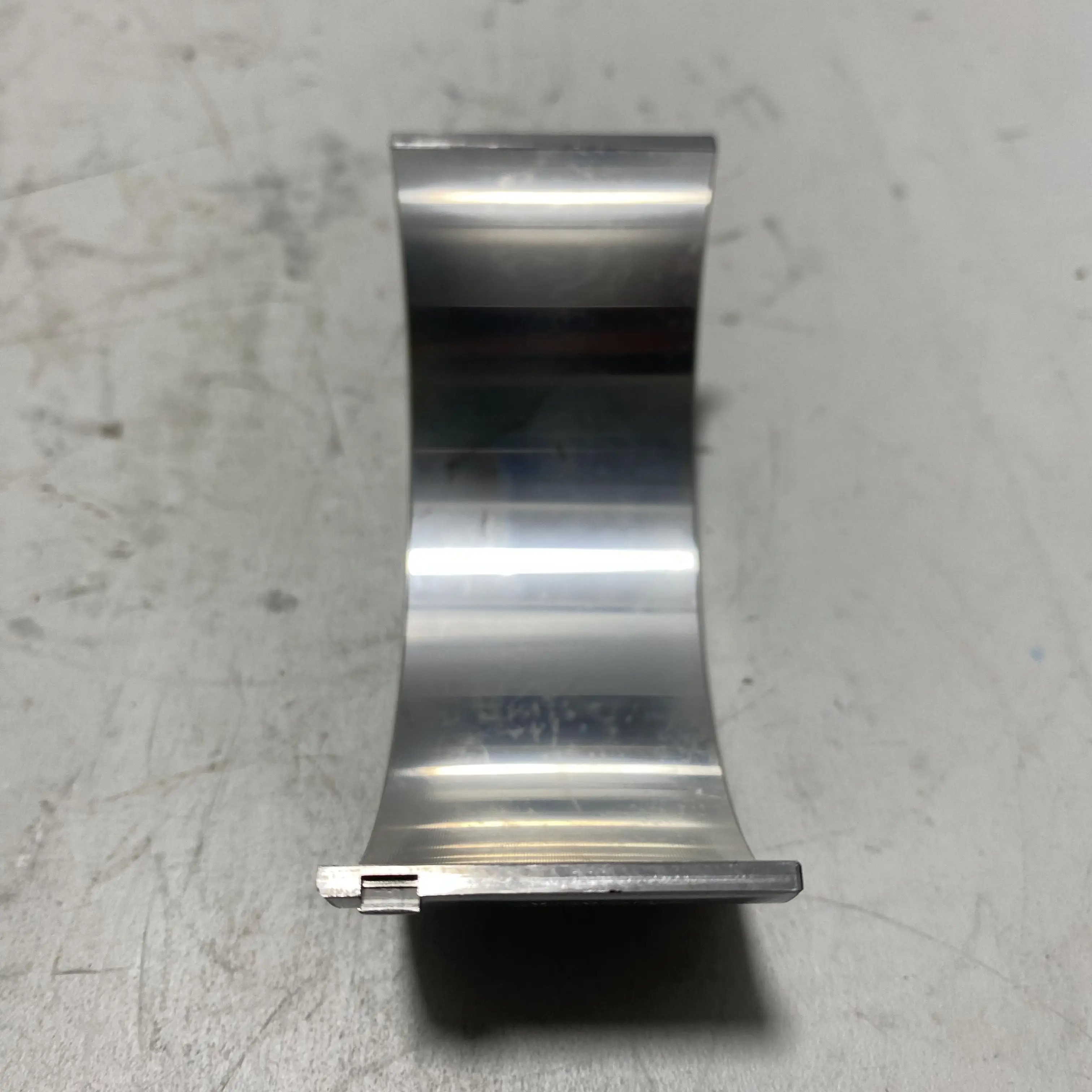 Cummins diesel Engine Parts 6CT 6L ISLE QSL QSC Connecting Rod Bearing 3966244 3901460 3901430 3950661