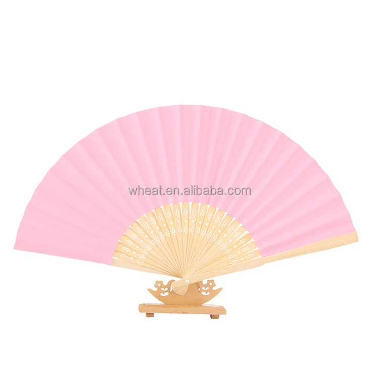 China Factory Many Colors Luxurious Wedding Gift Bamboo Hand Fan Customize Logo Mix Colors Silk Fan Wedding Favors