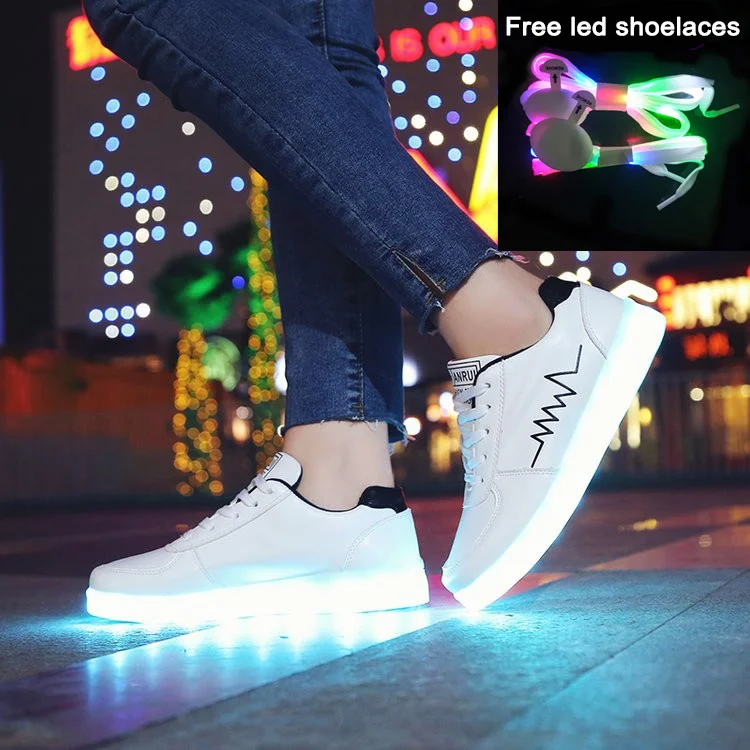 Low Price LED 2021 Hot Selling Light Kids Shoes Spring Sport Shoes