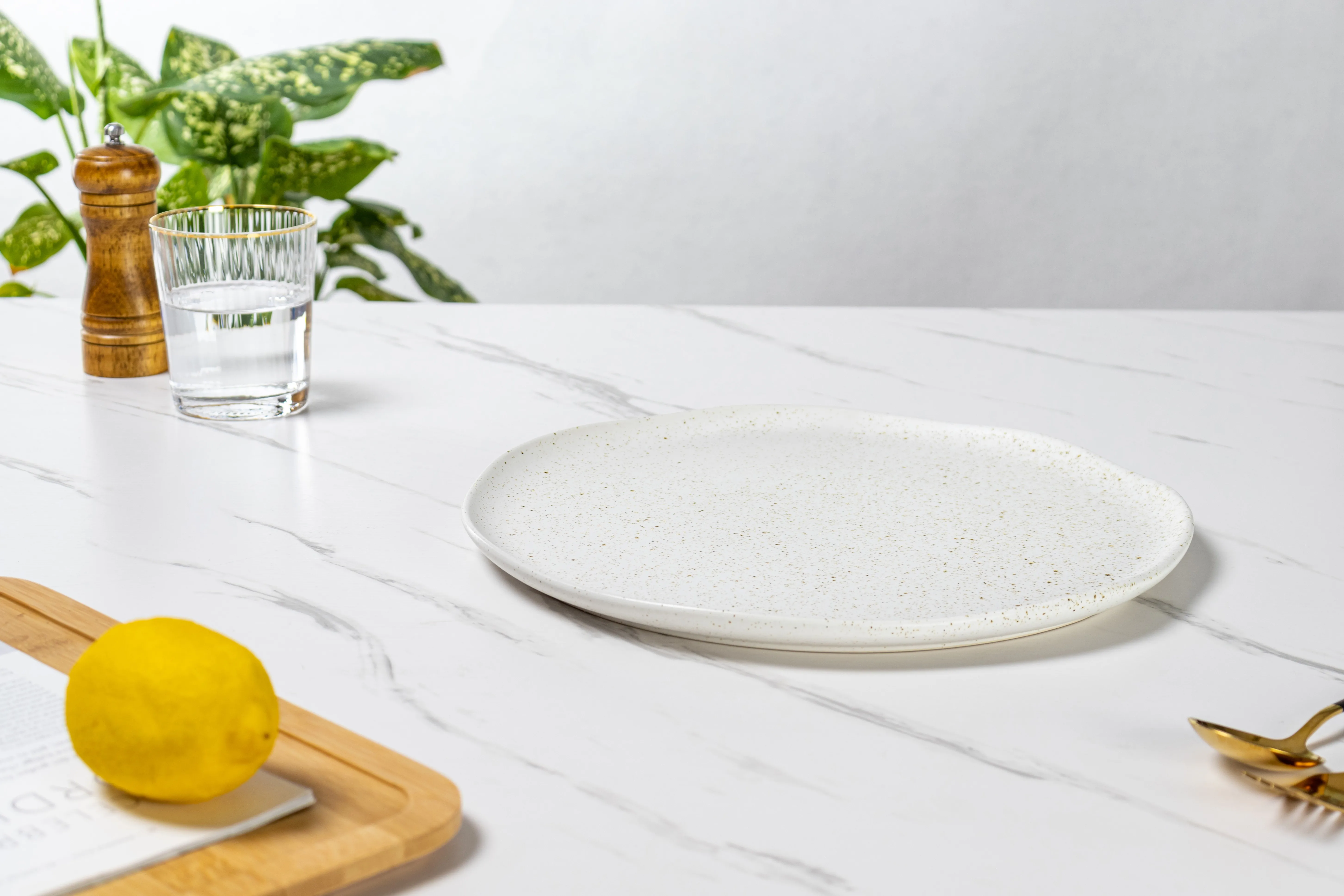 Новый продукт набор фарфоровых обеденных тарелок посуда фарфоровая костяная китайская цветная глазурованная тарелка тарелки от продавцов