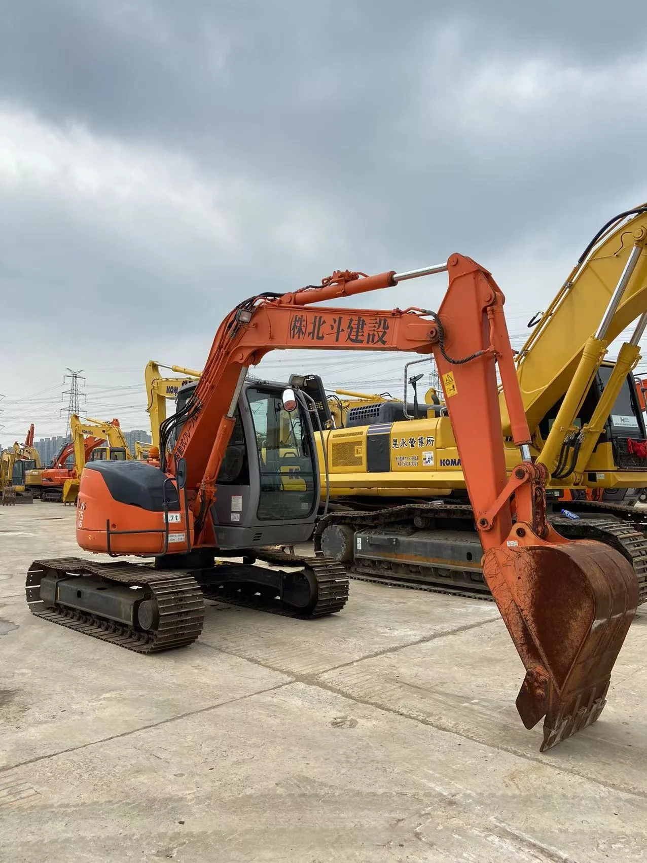 fast delivery HITACHI used excavator ZX75