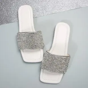 Hot Selling High Platform Thick ladies sandal Diamond Versatile Square Head Large Size Beach women Slippers