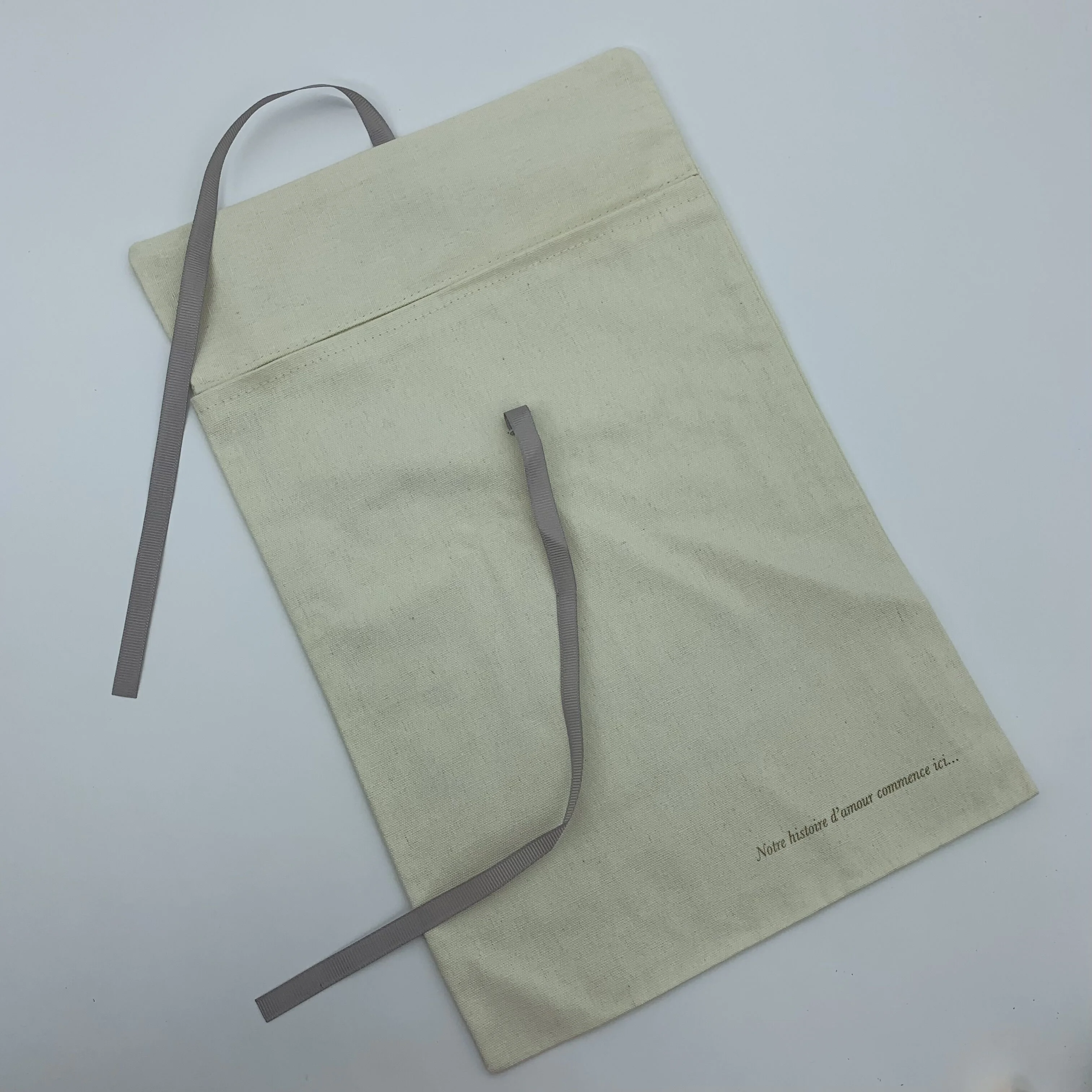 Custom Canvas Envelope Bag Clothing Boutique Packaging Pouch With Ribbon