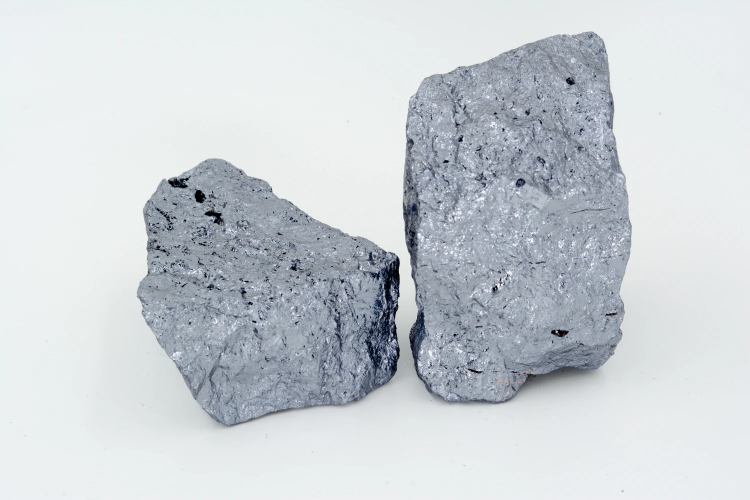 High Pure Silicon Metal 553 441 421 521 3303 1101 2202 Aluminium Ingot Raw Materials Lump 10-50mm Ferro Alloy Supplier