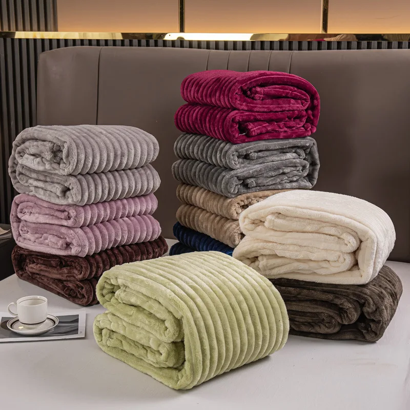 Custom wholesale queen bed solid color plain color Thickened flannel rabbit velvet nap blanket winter office knee stripe blanket