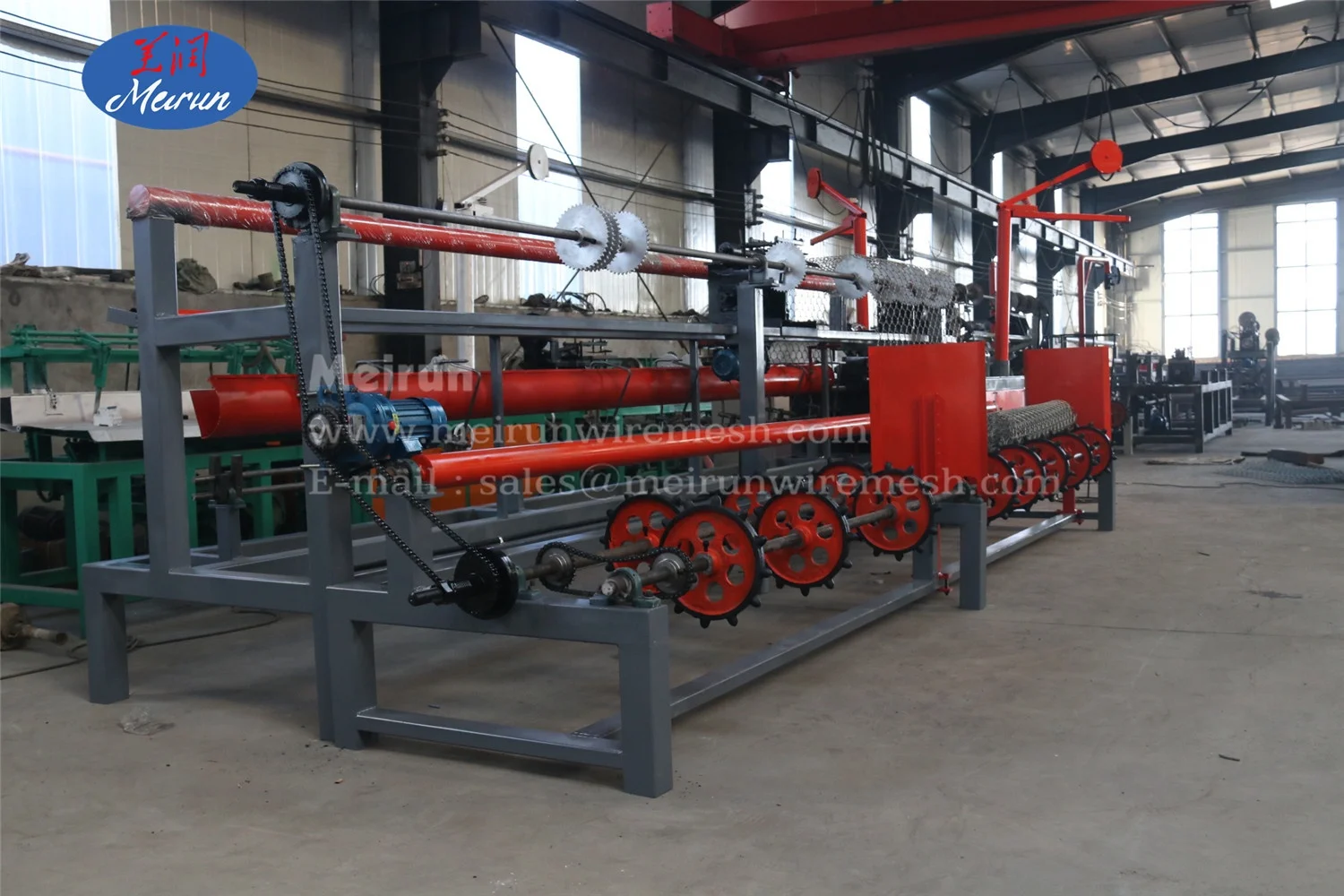 Full automatic garden residential chain link fencing machine(factory,manufacturer)