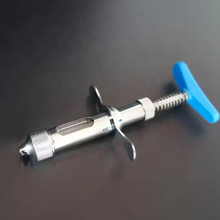 Шприц для вакцины против нута кур