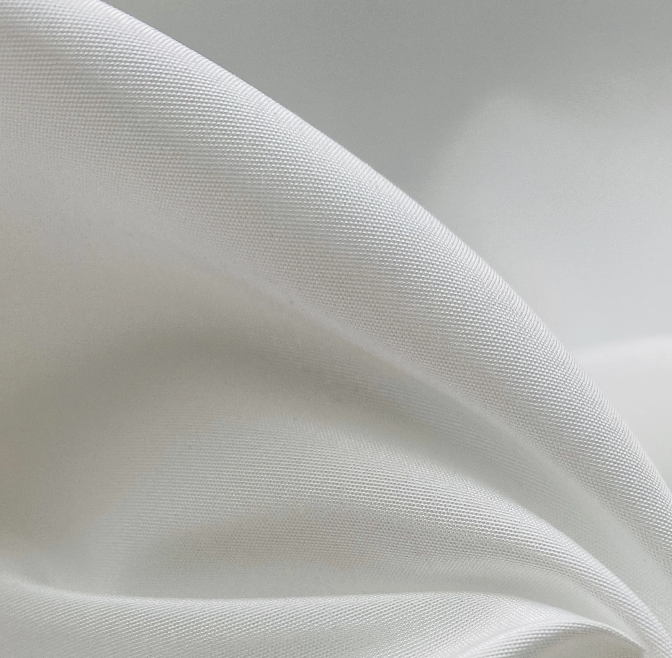 
Changxing 100% polyester microfiber fabric peach skin soft feel quick dry waterproof 