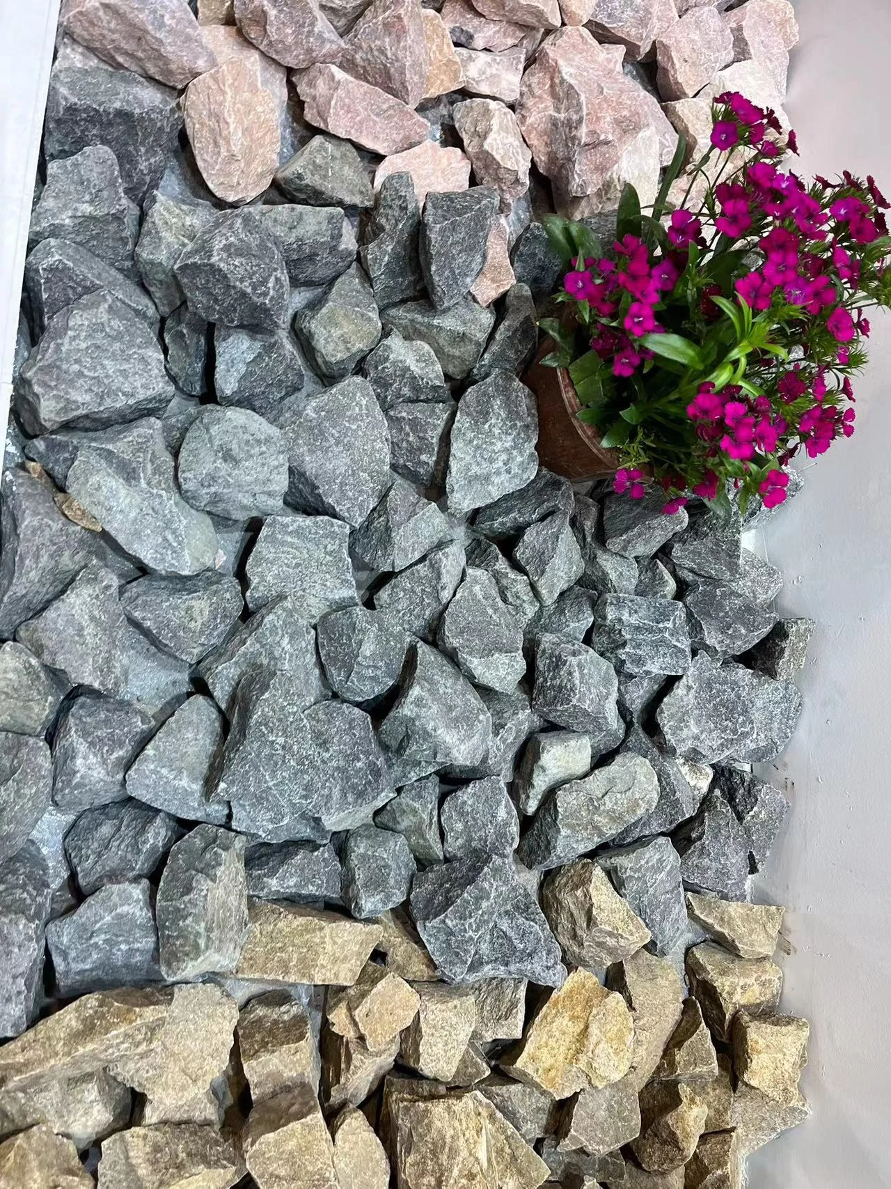 white Natural Surface Granite Paving Stone Cubestone Driveway Paver