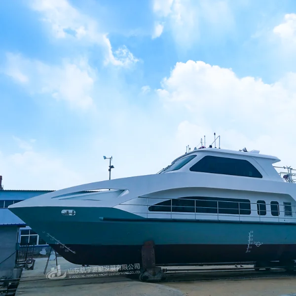 
40-60 passenger 21 meter ciurse ship 