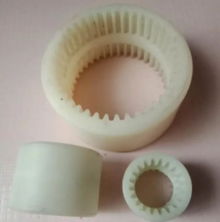 Plastic injection molding machine spare parts Motorcycle plastic parts cheap plastic parts manufacturing factory