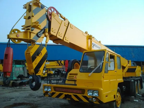 25 ton used crane Original Tadano TG250E JAPAN Truck Crane