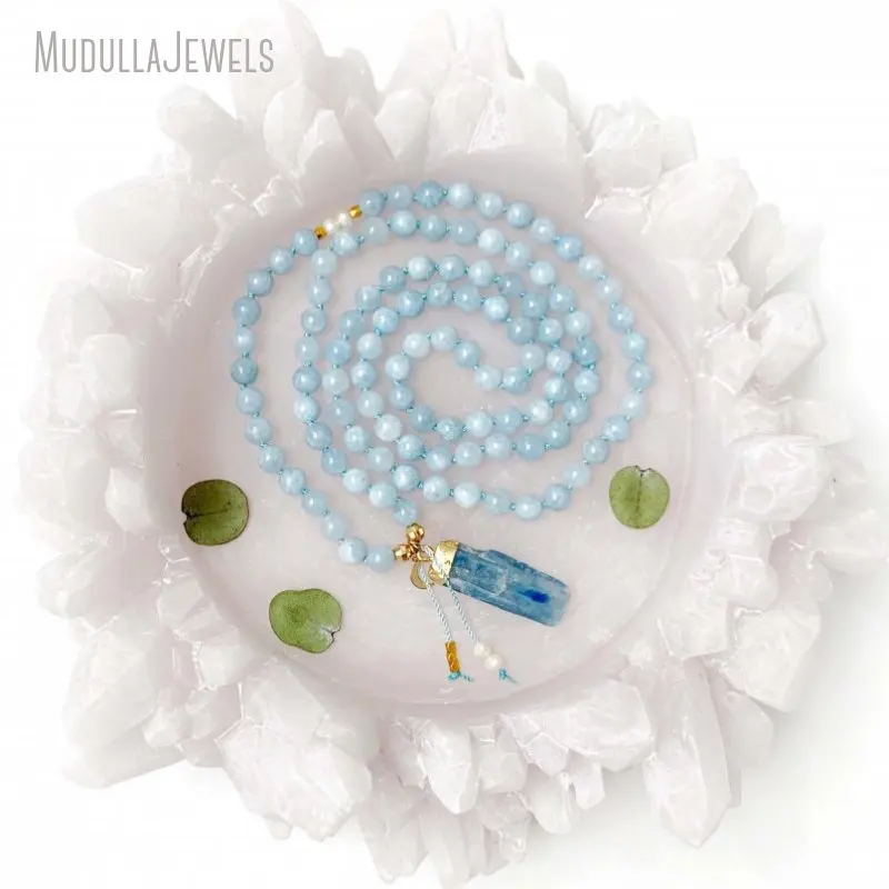 MN34509 Truth Goddess Mala Aquamarine Kayanite Guru Crystal 108 Mala Prayer Beads Mala Necklace Meditation Necklace Yoga Gift