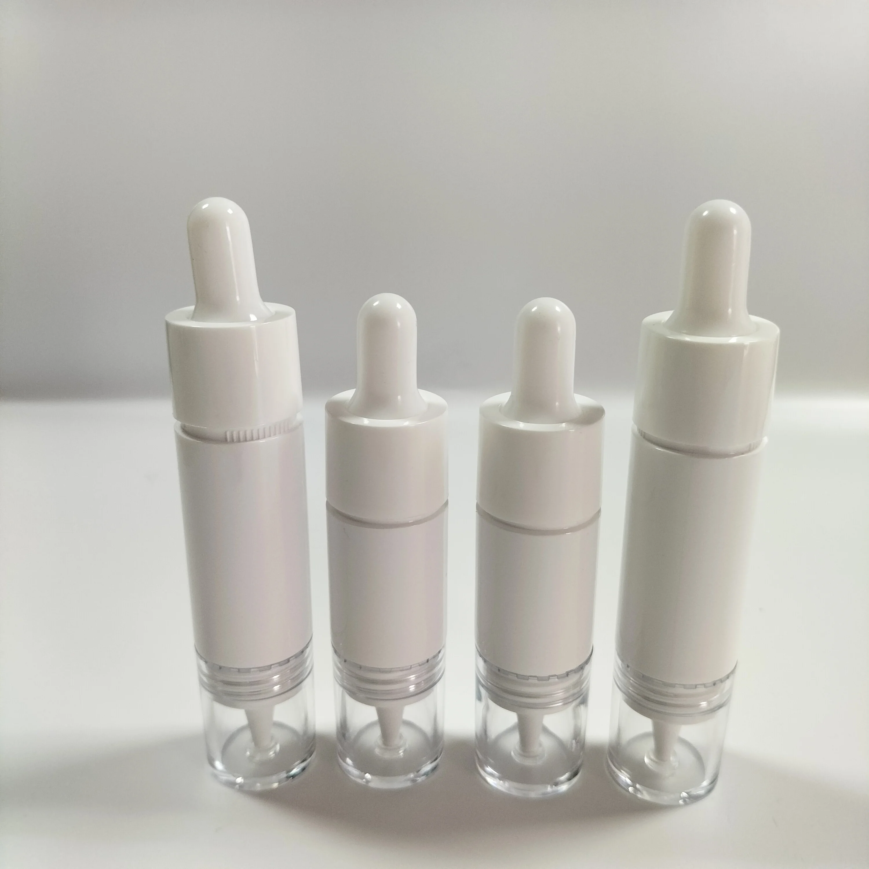 Factory supply 15ml 30ml 50ml Cosmetic vacuum Customizable Luxury Face Skin Care  UV Silver Airless Empty Cosmetic two heads acr