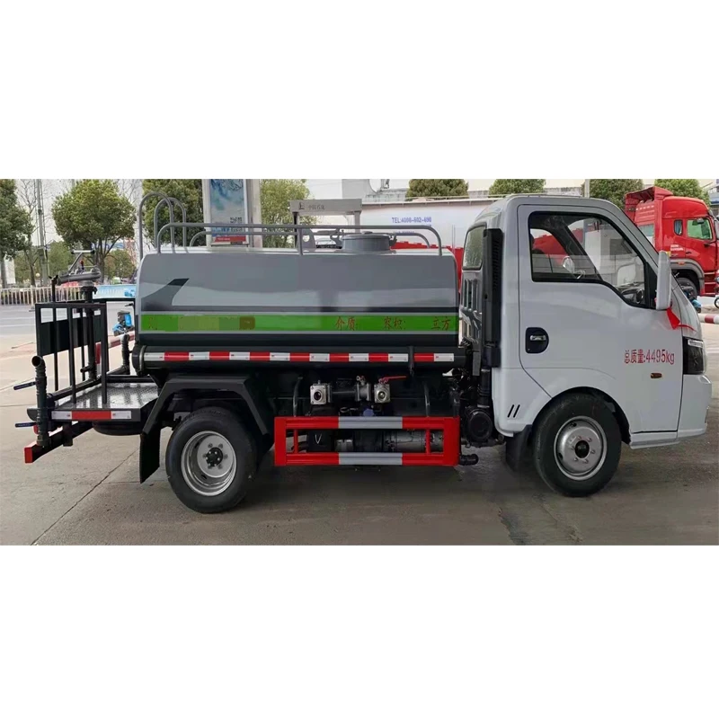 Dongfeng 3000L Small Water Truck  Mini Water Truck Capacity With 3m3 Water Tanker