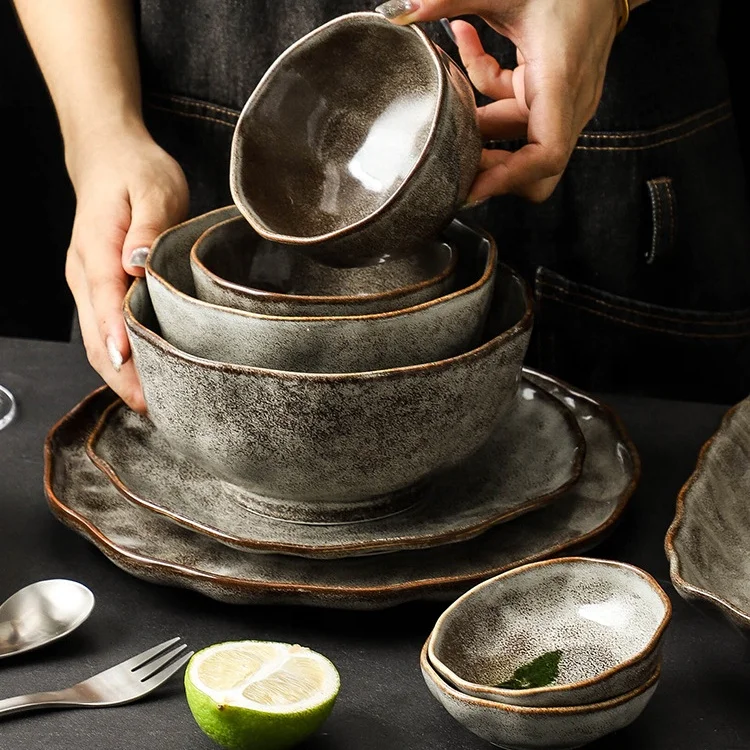 Japanese Style Crude Pottery Handmade Pottery Creative dinnerware sets Restoring Ancient Ways Ceramic tableware