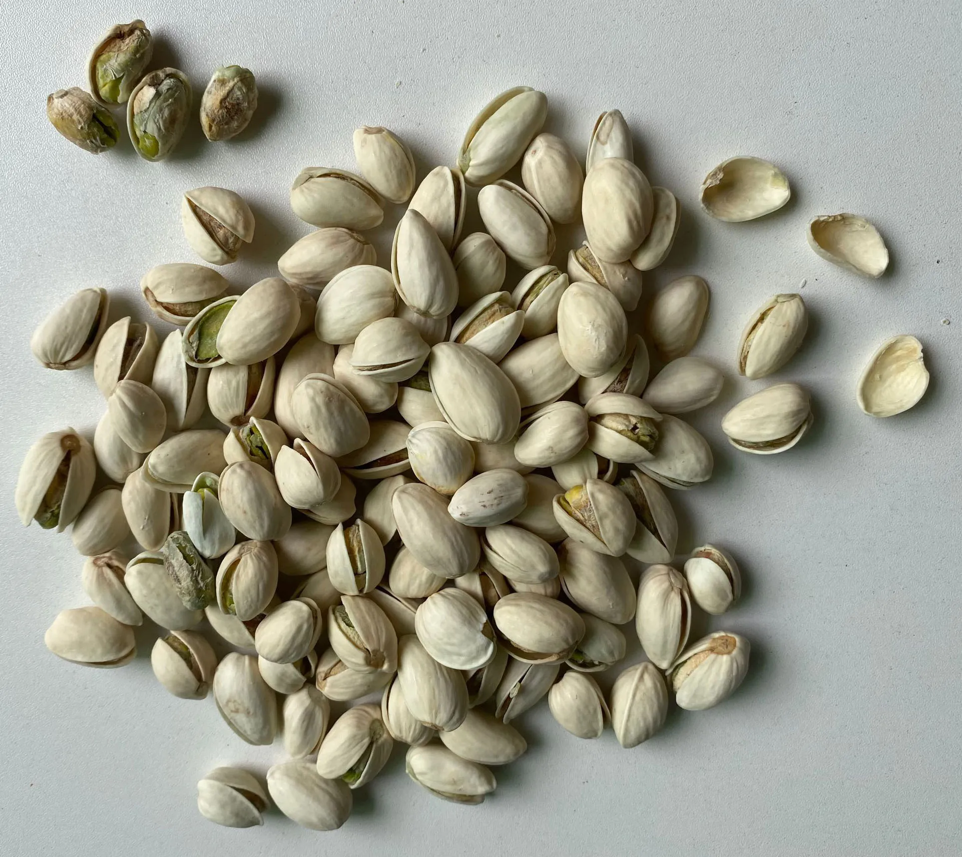 
Pistachios white from iran with salty taste machinery opening Pistachios nuts 