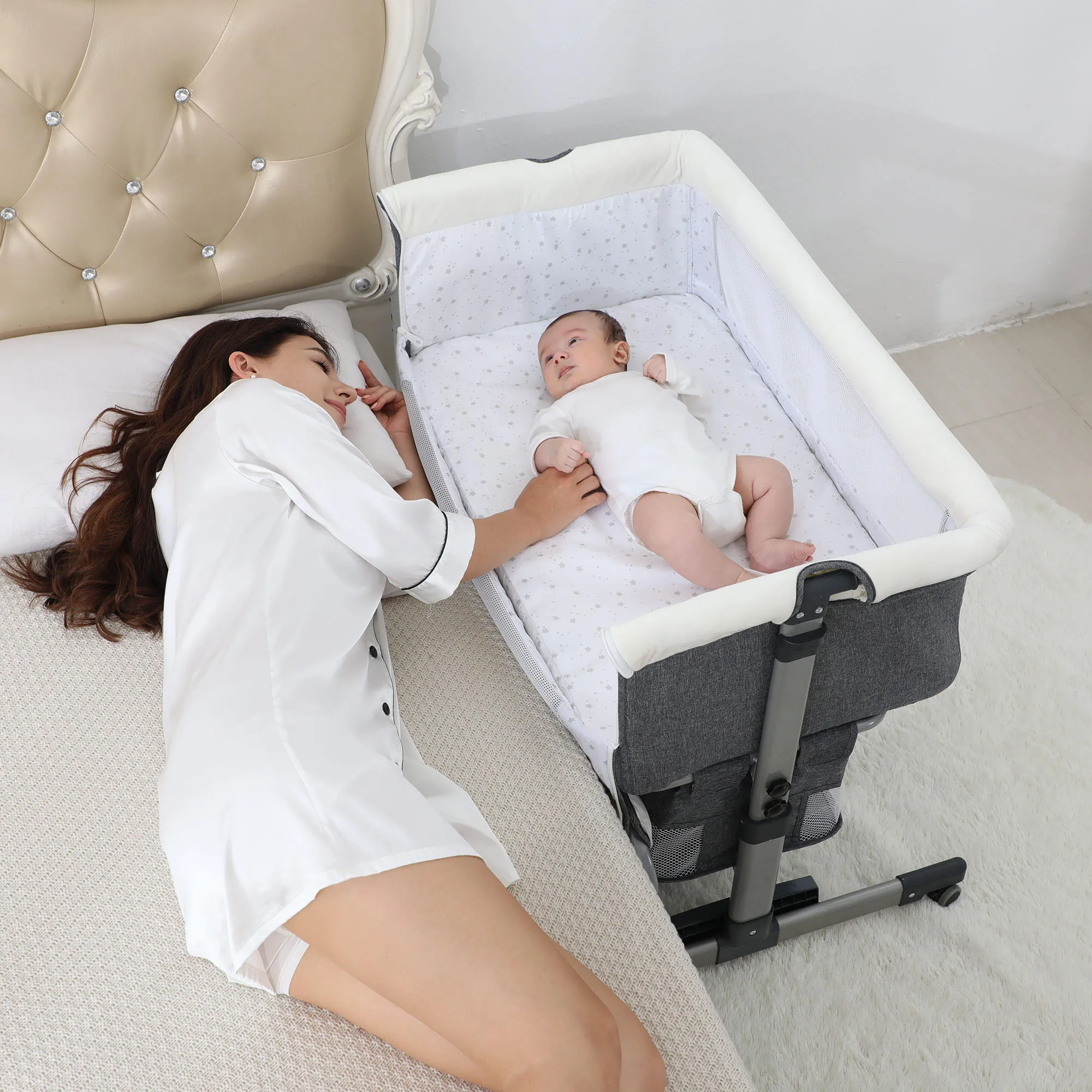 
New Arrival Modern Gray Indoor Portable Foldable Cuna Cot Safety Infant Cribs Bassinet Carry Baby Metal Bed Cribs 