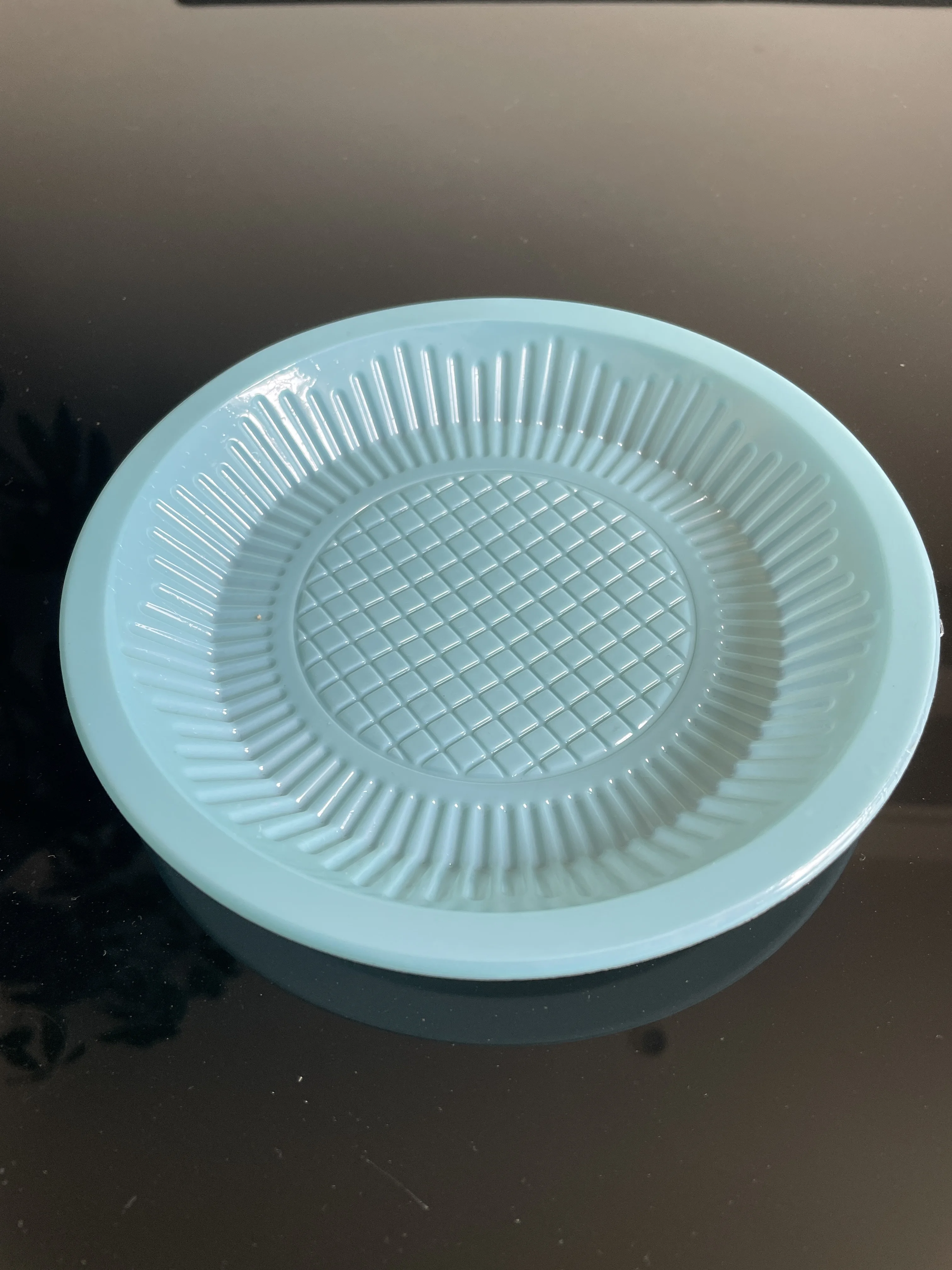 Round Pattern 18cm/7inch Kitchen  PP Disposable Plate cake plate color customized