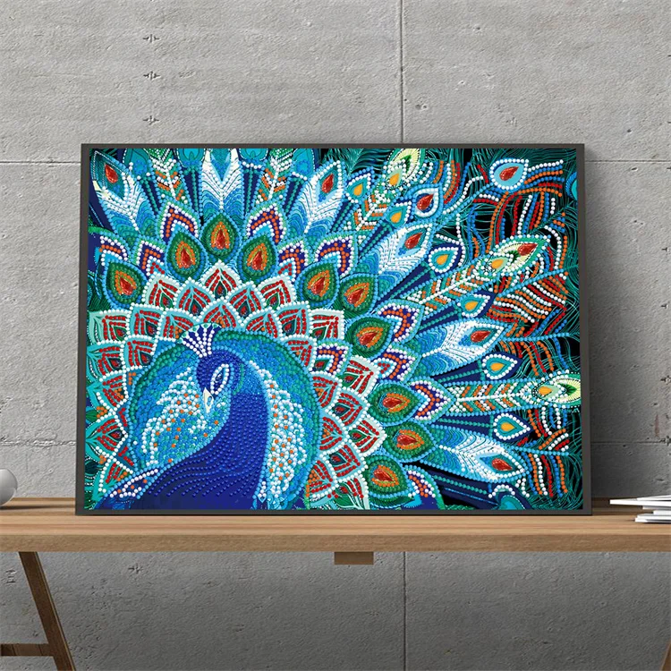 Hot Sell DIY Glowing Crystal Rhinestone 5D Peacock Luminous Diamond Paintings Art Kits for Adults