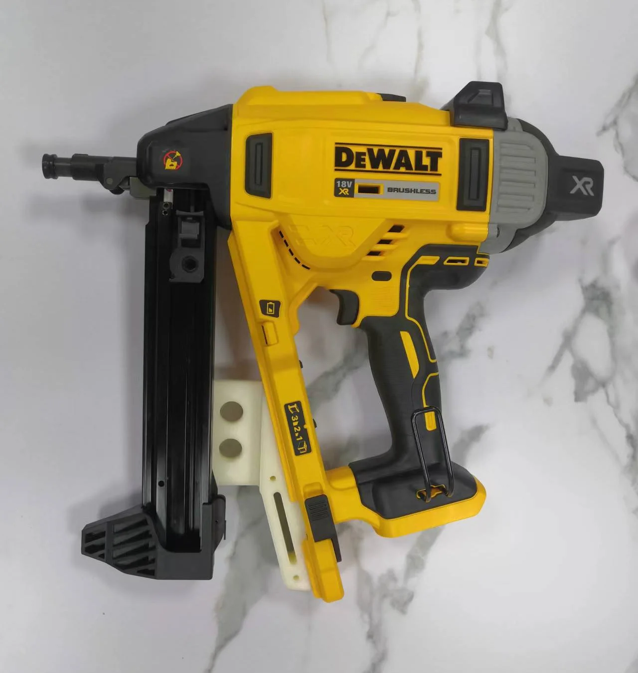 Газовый привод, пистолет для бетона