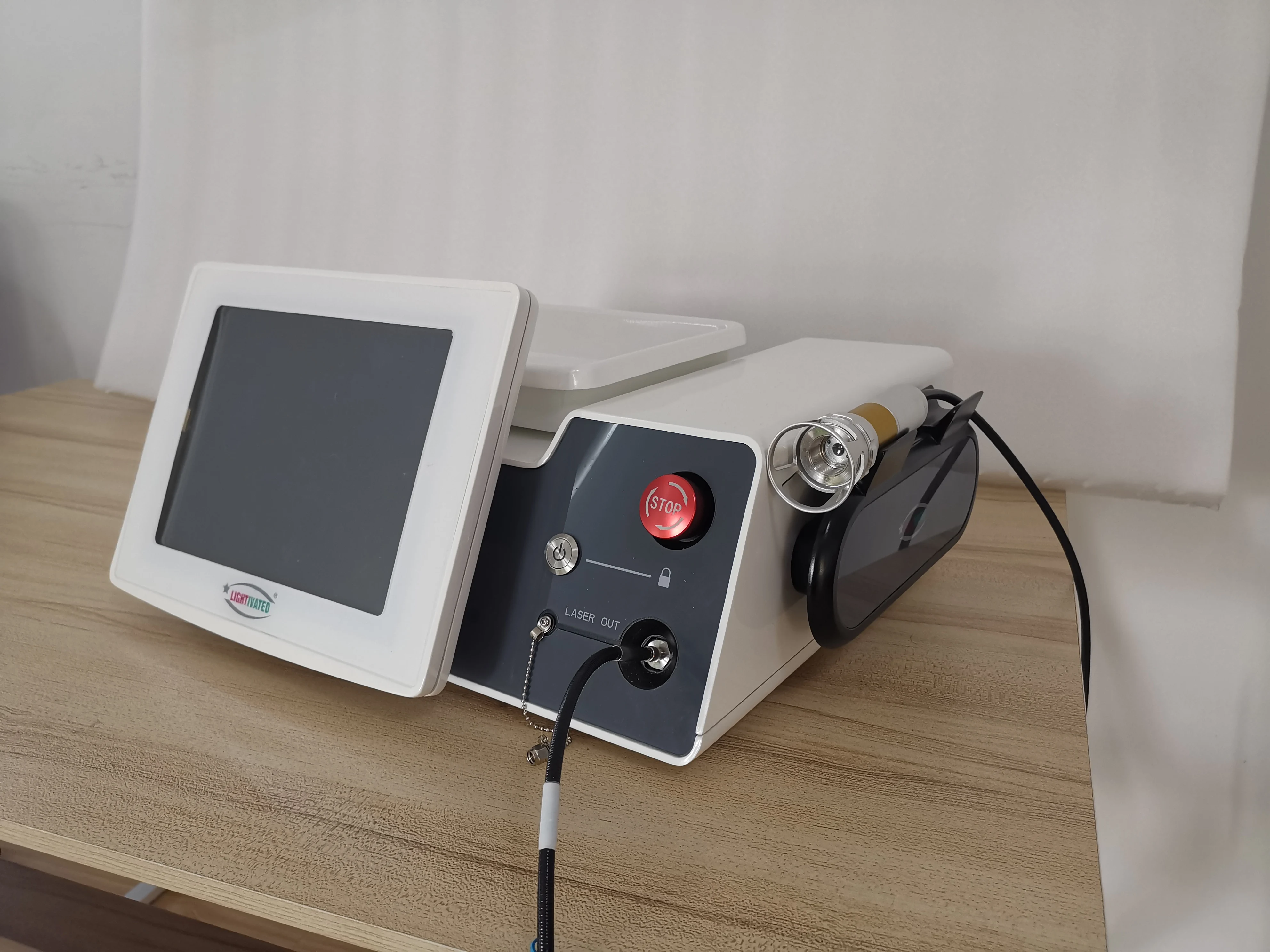 Hospital Use Laser Hemorrhoid Anesthesiologist Doctor Proctoscope 980 1470nm Equipment