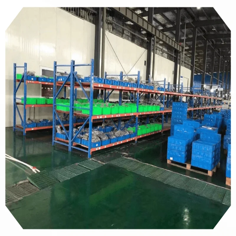 D1795 0084201320 0084201420 0004203602 0004208200 Manufacturer Guangzhou Auto Parts Brake Pads For BENZ C200/W205