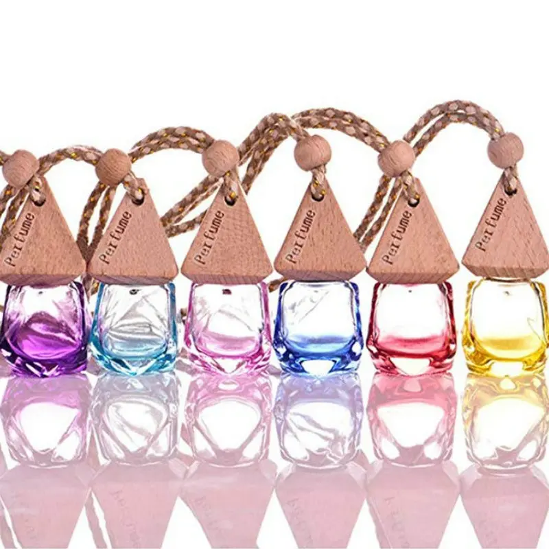 Avertan xuzhou 5ml 6ml 10ml empty wooden cap car hanging perfume diffuser bottle for air fresher