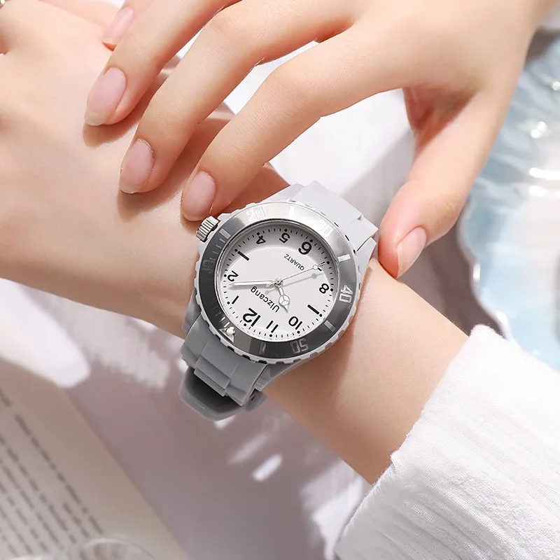 Fashion Waterproof Silicone Quartz Watch Kids Sports Colorful Fashion Casual Male Student Watch Female sports Quartz Watches