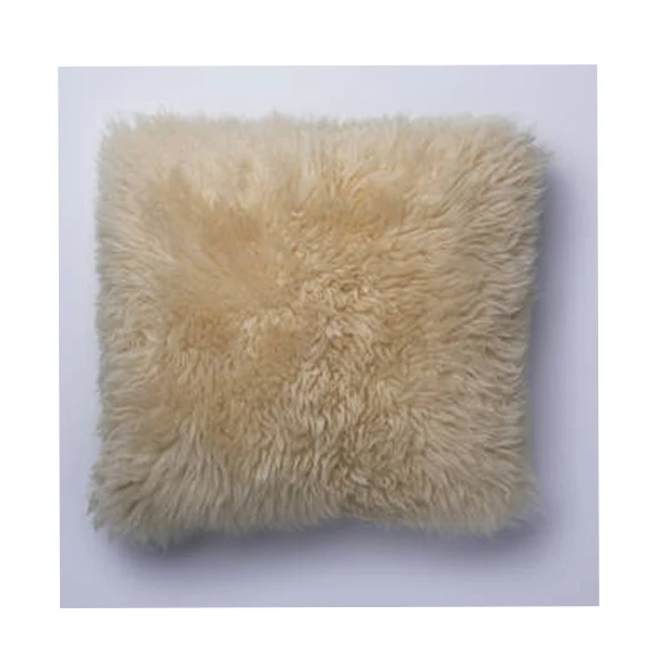 Factory tufting plush cushion case organic faux fur cushions small throw decorative pillows